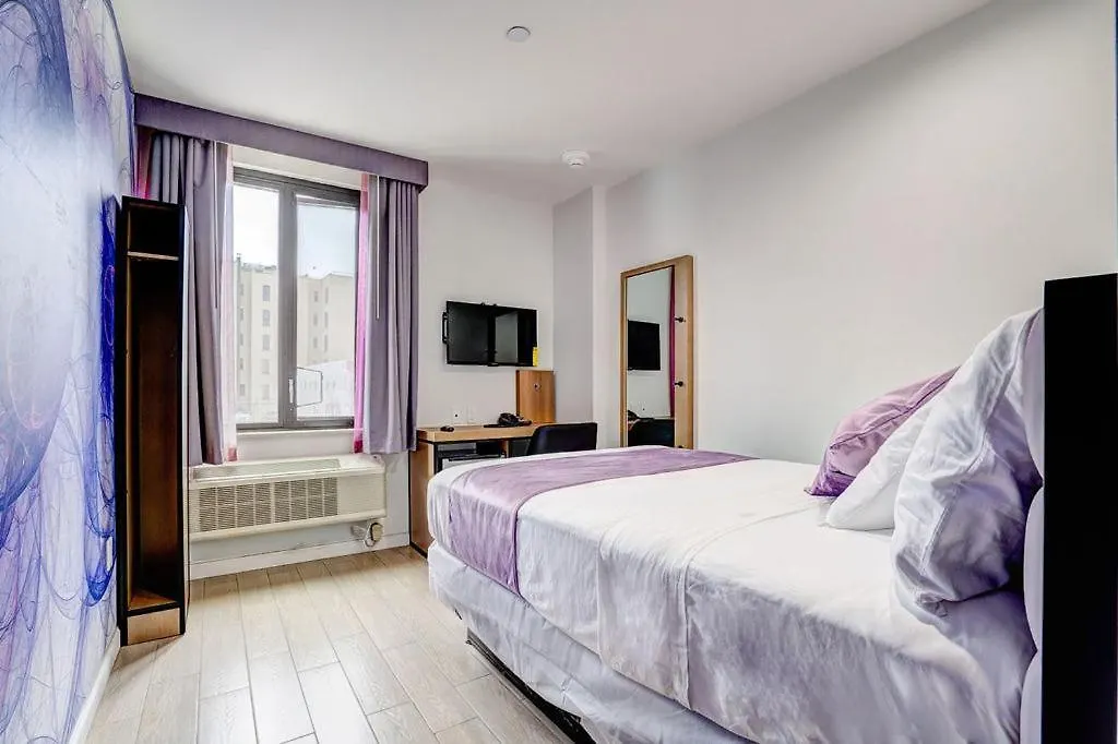 Hotel Ninety Five Fordham / St. Barnabas Hospital New York